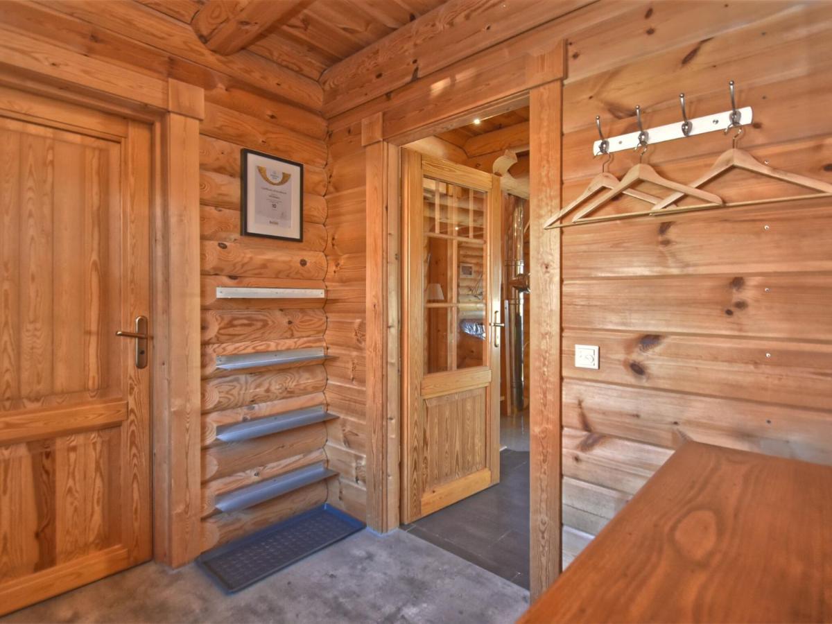 Comfortable Holiday Home With Hot Tub Teunz Exterior photo